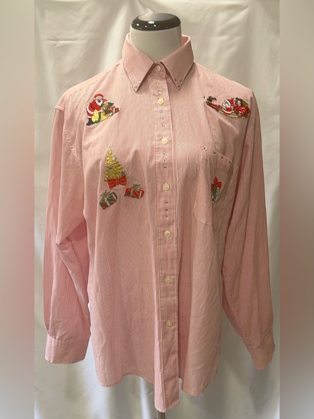 Las Olas Vintage Christmas Shirt Medium Red Striped Rhinestone Santa Embroidered